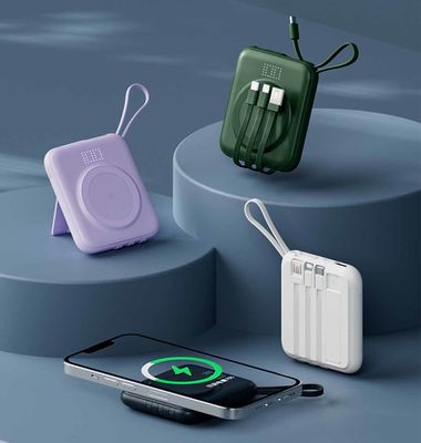 Kompaktny bezprzewodowy mobilny bank zasilania 15000mAh 20000mAh OEM z wyświetlaczem LED